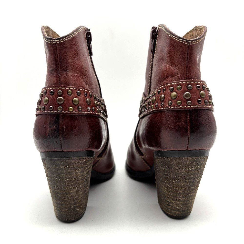 Sofft Brown Studded Leather Ankle Boots - Picture 7 of 16